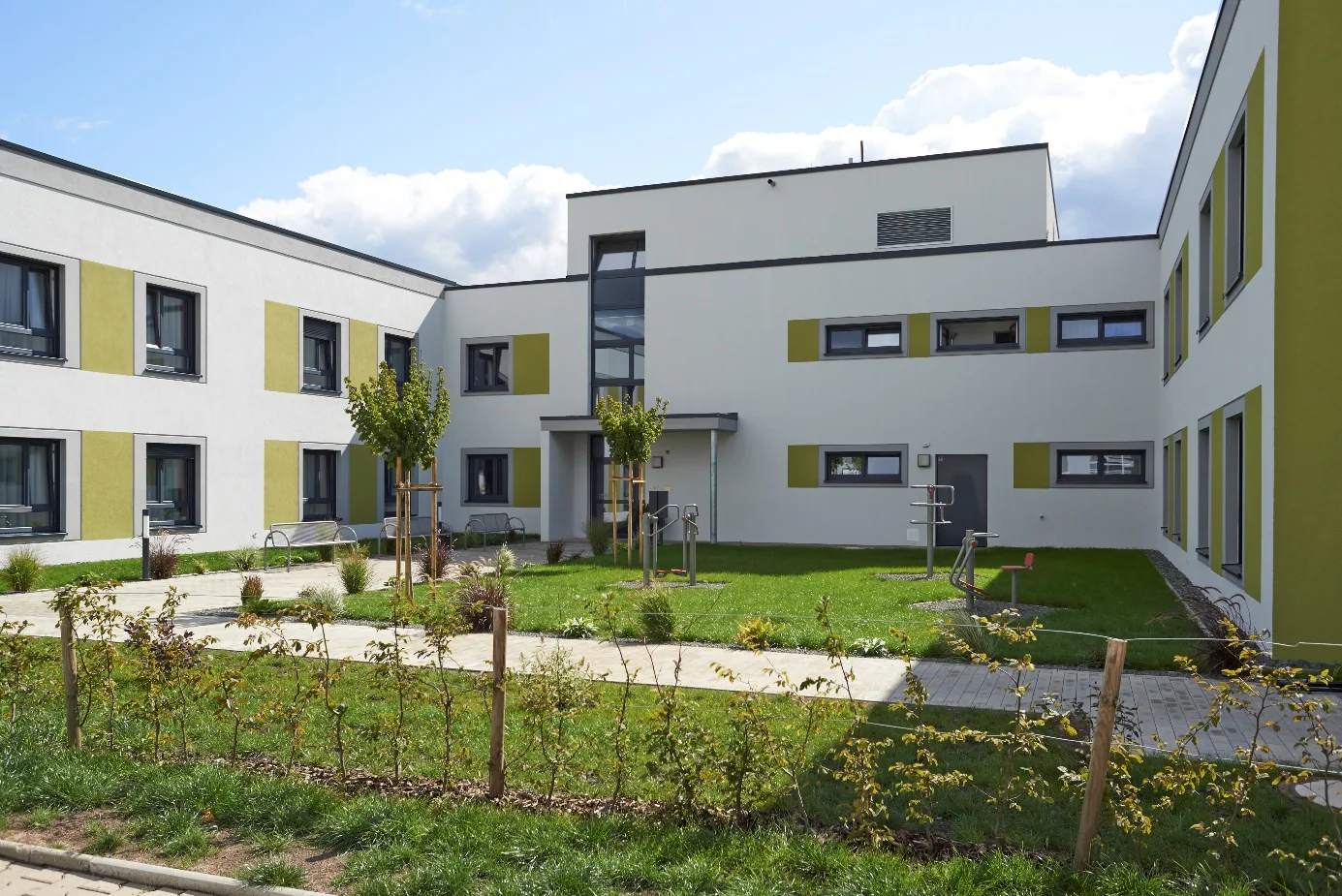 Außenansicht des Pflegezentrums Weimar-Legefeld